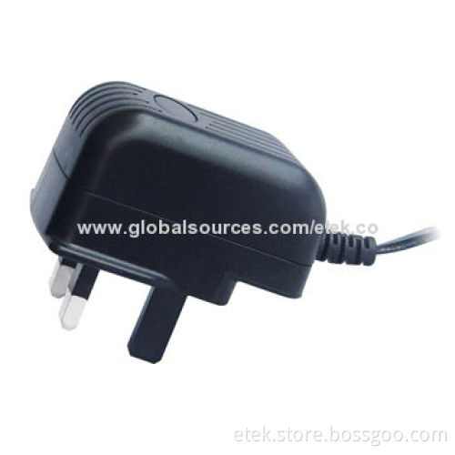 8W Switching Adapters with UK AC Plug